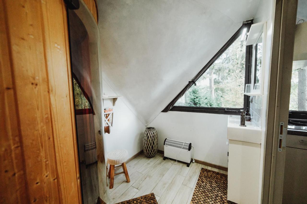 Chalet Scandinave Avec Sauna Ir - In The Woods Gesves Экстерьер фото